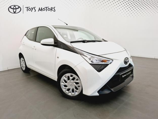 TOYOTA Aygo 1.0 VVT-i x-play  1.0 72 ch 