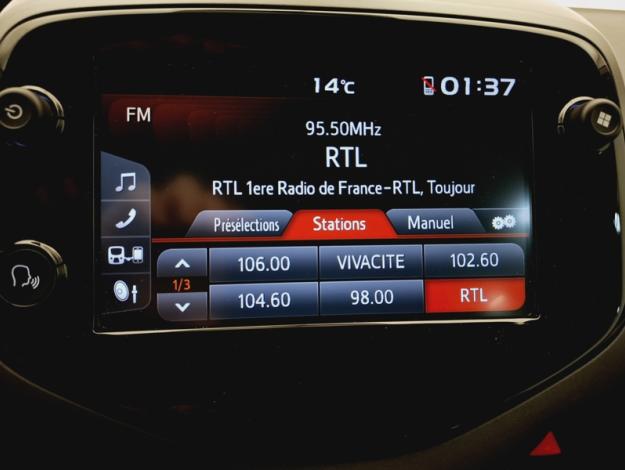 TOYOTA Aygo 1.0 VVT-i x-play  1.0 72 ch 
