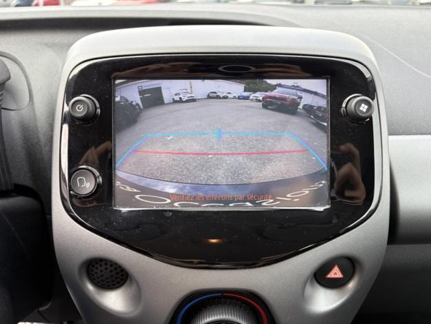 TOYOTA Aygo 1.0 VVT-i x-play  1.0 72 ch 