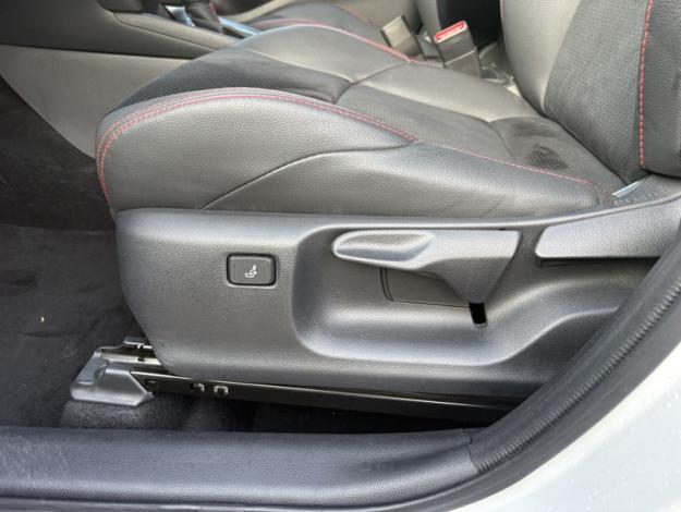 TOYOTA Yaris Cross 1.5 HYBRID 116H GR SPORT AUTO  