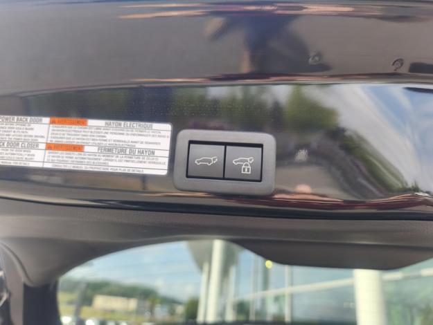 TOYOTA Yaris Cross 1.5 HYBRID 130H TRAIL AUTO  MY25