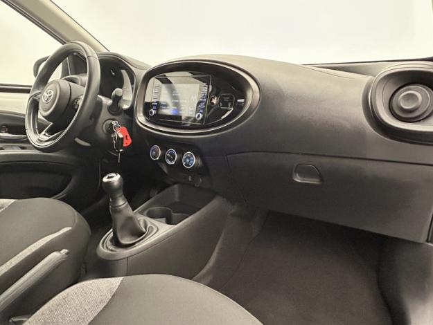TOYOTA Aygo X 1.0 VVT-i 72 Dynamic  