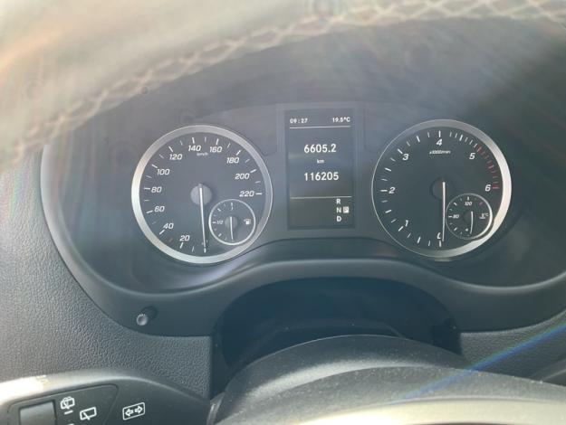 MERCEDES-BENZ Vito 119 CDI 4x4 Tourer Panorama (10/13)
