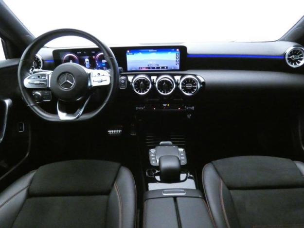 MERCEDES-BENZ Classe A 250 e AMG Line  