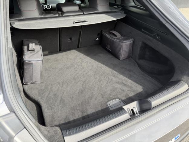 MERCEDES-BENZ CLA Shooting Brake CLA 250 e Shooting Brake AMG Line  