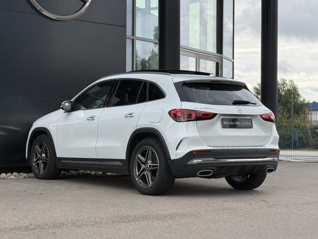 MERCEDES-BENZ GLA 220 d 4MATIC AMG Line  