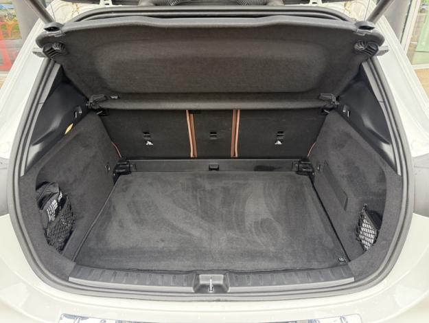 MERCEDES-BENZ GLA 220 d 4MATIC AMG Line  