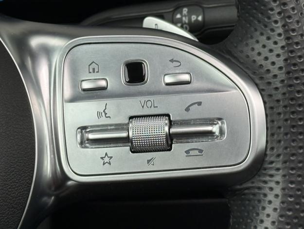 MERCEDES-BENZ GLA 220 d 4MATIC AMG Line  