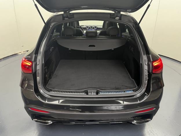 MERCEDES-BENZ GLC SUV GLC 220 d 4MATIC AMG Line  GLC 220 d 4MATIC AMG Line