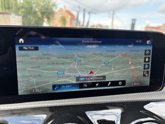 MERCEDES-BENZ A 250 e Berline AMG Pack Night Pano Attelage  