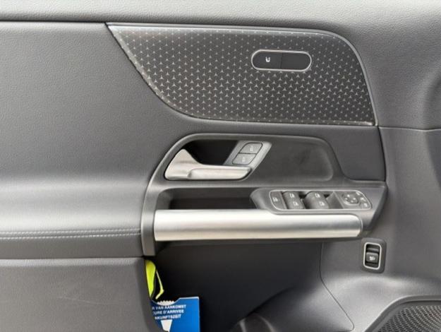 MERCEDES-BENZ EQA EQA 250+