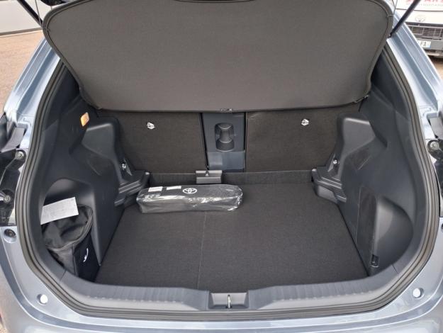 TOYOTA Yaris Cross NG 1.5 HYBRID 130H DESIGN AUTO  YARIS CROSS 130H 2WD DESIGN PACK CARGO VD MC26