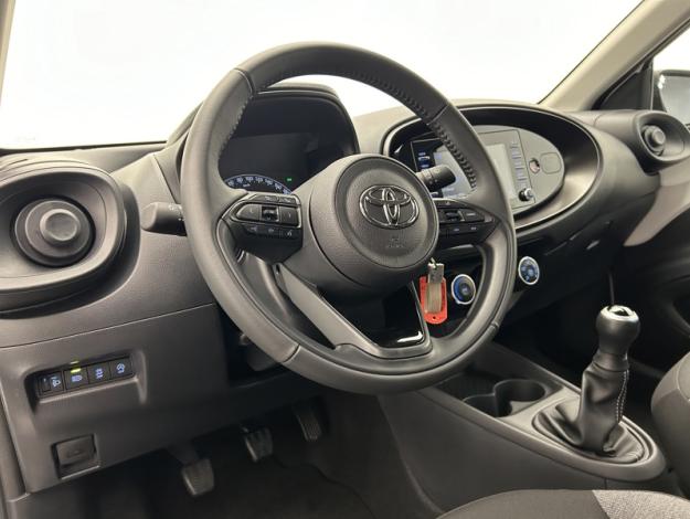 TOYOTA Aygo X 1.0 VVT-i 72 Dynamic  