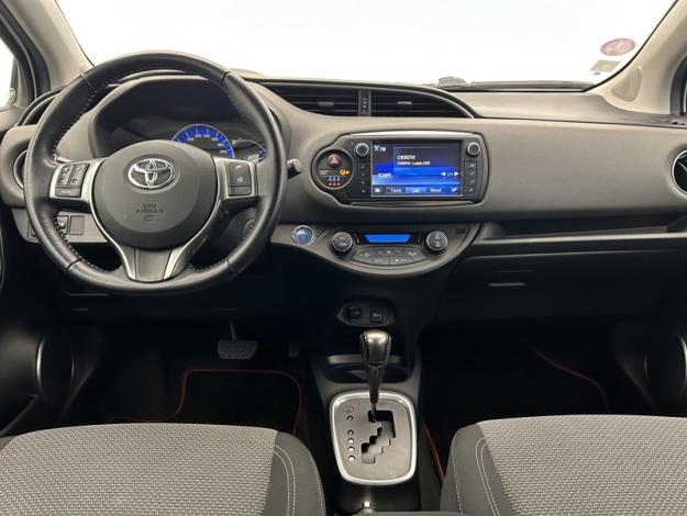 TOYOTA Yaris 1.5 VVT-I HYBRID Dynamic  