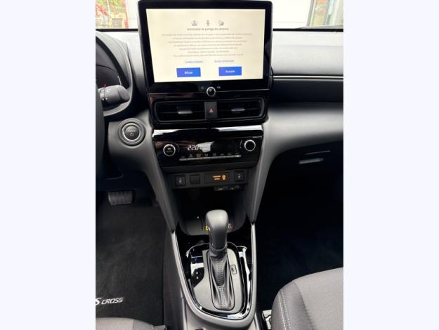 TOYOTA Yaris Cross Hybrid 2WD Design Pack Cargo   1.5 130 ch 