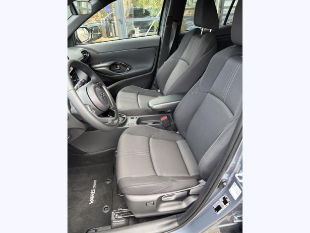 TOYOTA Yaris Cross Hybrid 2WD Design Pack Cargo   1.5 130 ch 