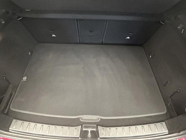 MERCEDES-BENZ GLA 200 d tout terrain  