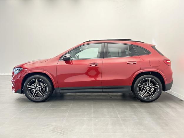 MERCEDES-BENZ GLA 200 d tout terrain  