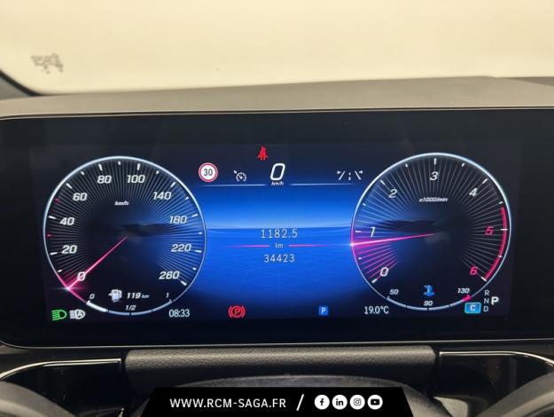 MERCEDES-BENZ GLA 200 d AMG Line  