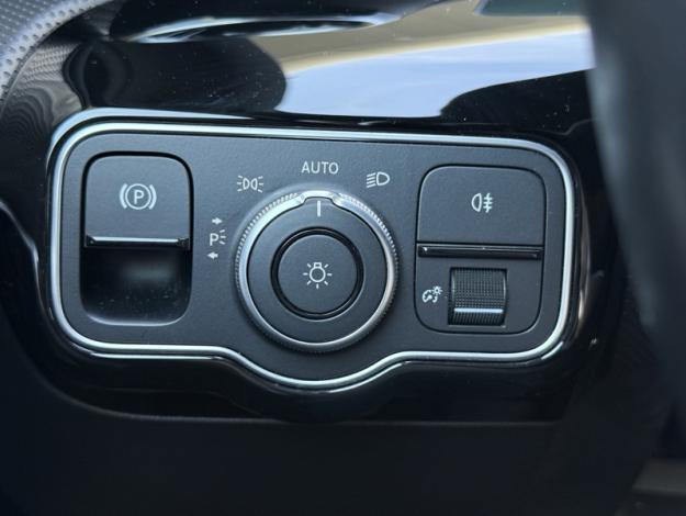 MERCEDES-BENZ Classe A 180 136ch Progressive Line 7G-DCT  