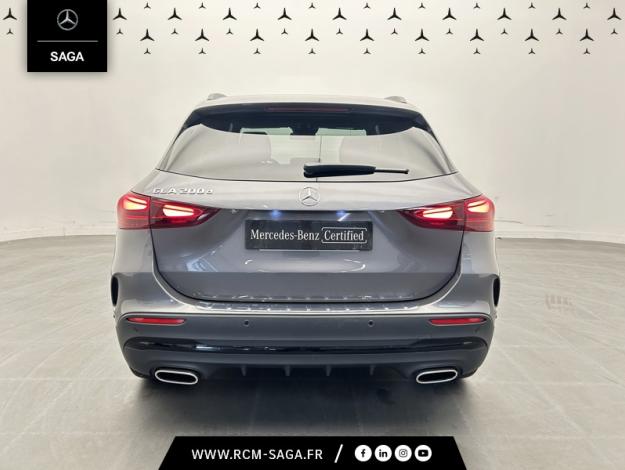 MERCEDES-BENZ GLA 200 d AMG Line  