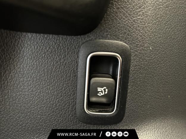 MERCEDES-BENZ GLA 200 d AMG Line  