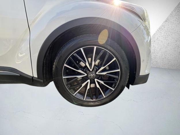 TOYOTA C-HR 1.8 HYBRIDE 122 COLLECTION  