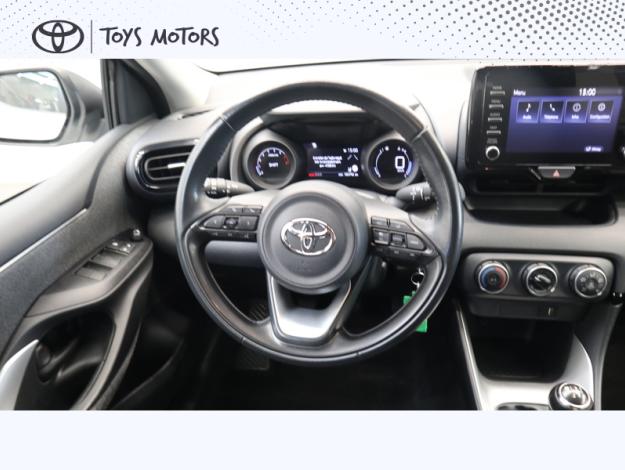 TOYOTA Yaris 120 VVT-i Design  