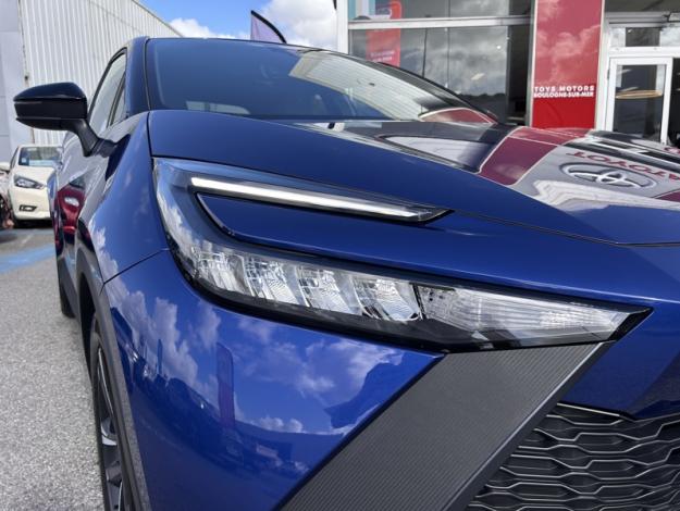 TOYOTA C-HR 1.8 Hybride 140 Graphic  C HR HYBRIDE 140 GRAPHIC MY26