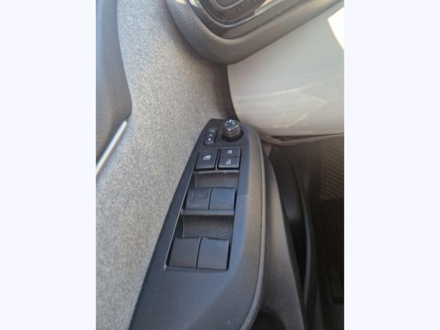 TOYOTA Yaris Hybride 116h Iconic  