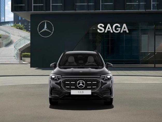 MERCEDES-BENZ GLB 180  GLB 180  140 Years Edition 