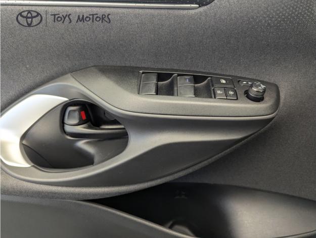 TOYOTA Yaris Cross 1.5 HYBRID 116H DYNAMIC AUTO   