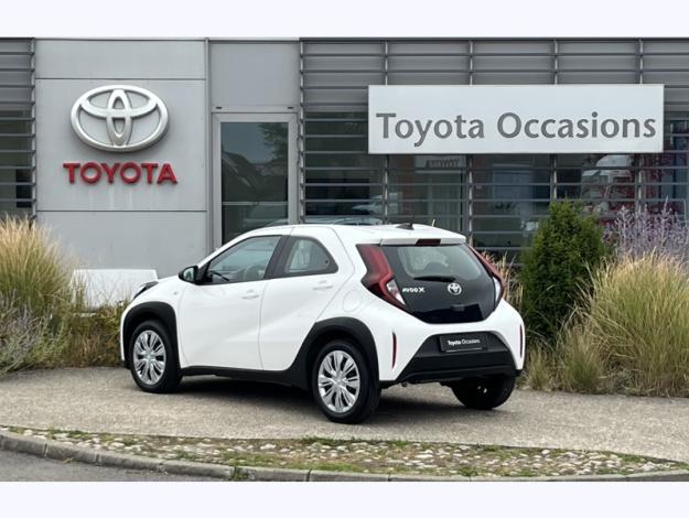 TOYOTA Aygo X 1.0 VVT-i 72 Dynamic  