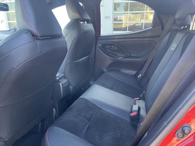 TOYOTA Yaris Hybride 116h GR SPORT  TECHNO MY22