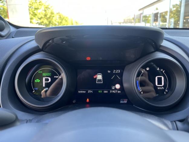 TOYOTA Yaris Hybride 116h GR SPORT  TECHNO MY22