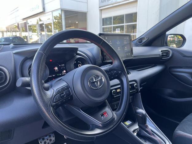 TOYOTA Yaris Hybride 116h GR SPORT  TECHNO MY22