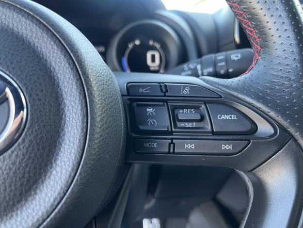 TOYOTA Yaris Hybride 116h GR SPORT  TECHNO MY22