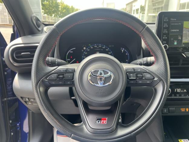 TOYOTA Yaris Cross 1.5 HYBRID 116H GR SPORT AUTO  1.5 116 ch 