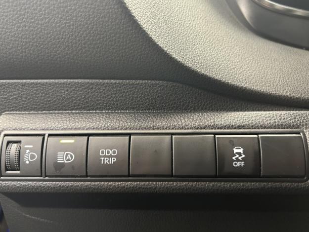 TOYOTA Corolla Hybride 140h Design   