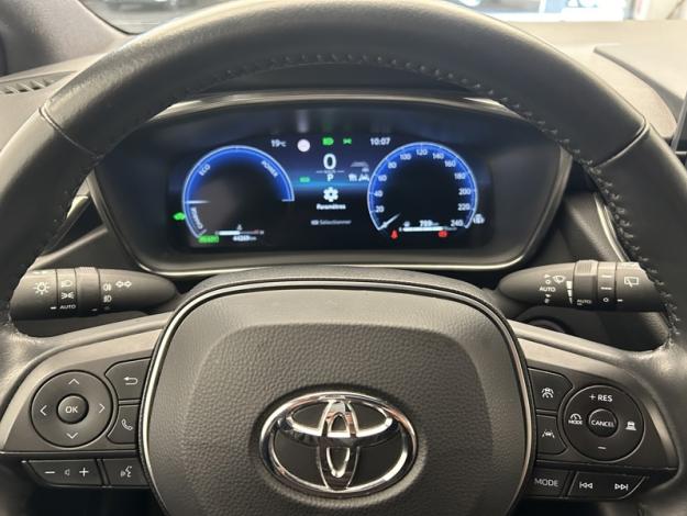 TOYOTA Corolla Hybride 140h Design   