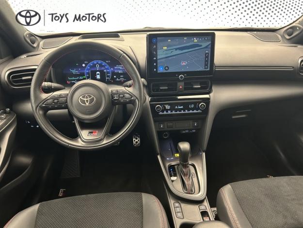 TOYOTA Yaris Cross 1.5 130H GR SPORT   TOIT PANO + PACK TECHNO 