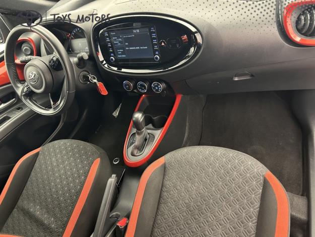 TOYOTA Aygo X 1.0 S-CVT 72 Design   