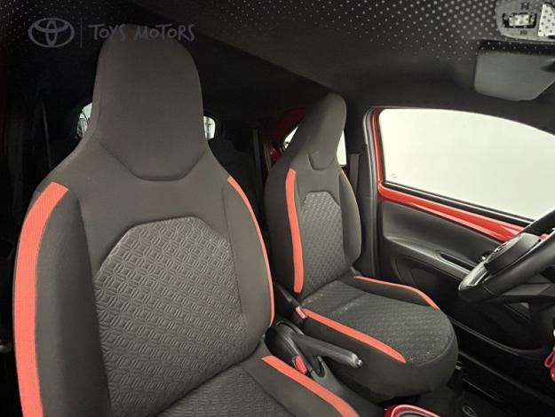 TOYOTA Aygo X 1.0 S-CVT 72 Design   