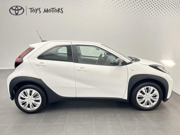 TOYOTA Aygo X 1.0 VVT-i 72 Dynamic   