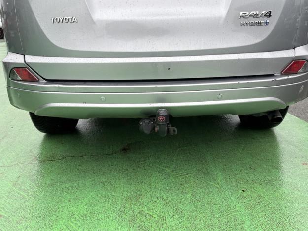 TOYOTA RAV4 2WD Silver Edition  