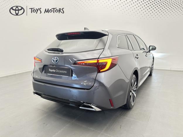 TOYOTA Corolla Touring Sports Hybride 1.8L 140h Design  