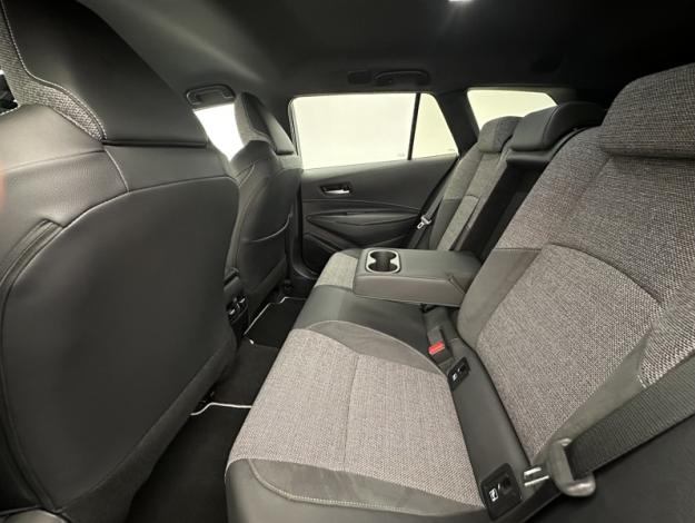 TOYOTA Corolla Touring Sports Hybride 1.8L 140h Design  