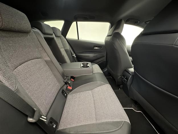 TOYOTA Corolla Touring Sports Hybride 1.8L 140h Design  