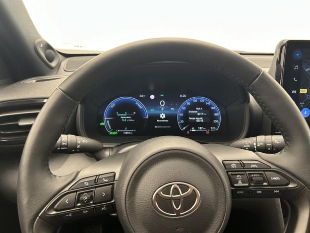 TOYOTA Yaris Cross 1.5 130H TRAIL   TOIT PANO + PACK TECHNO 