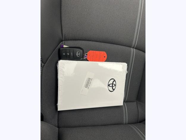 TOYOTA Yaris Cross 1.5 130H TRAIL   TOIT PANO + PACK TECHNO 